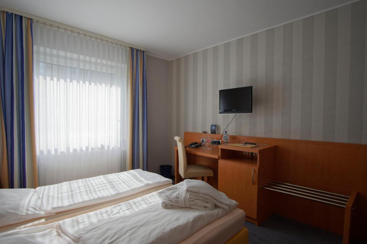 Lavital Sport- & Wellness Hotel Wesendorf Buitenkant foto